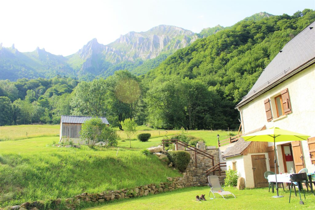 gite les alberts / hébergement / la coume